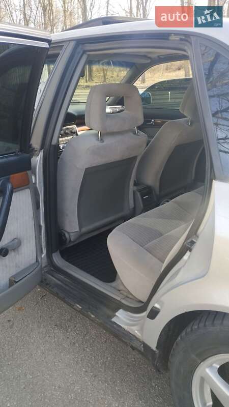 Седан Audi 100 1991 в Чернігові