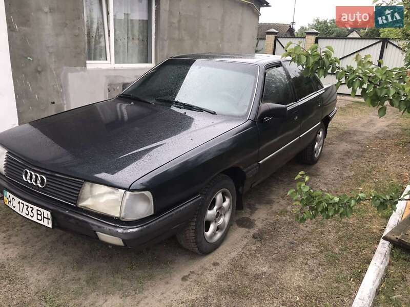 Седан Audi 100 1989 в Ковелі