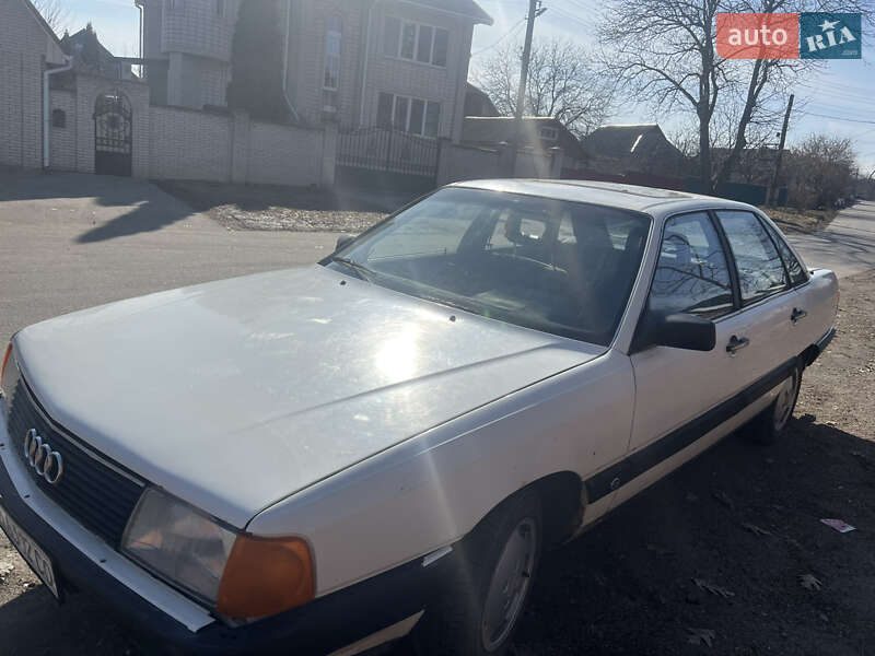 Audi 100 1986