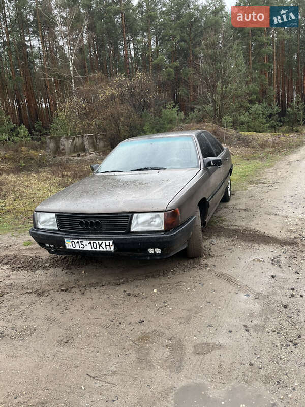 Седан Audi 100 1983 в 