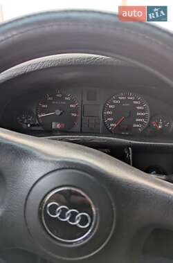 Седан Audi 100 1991 в 