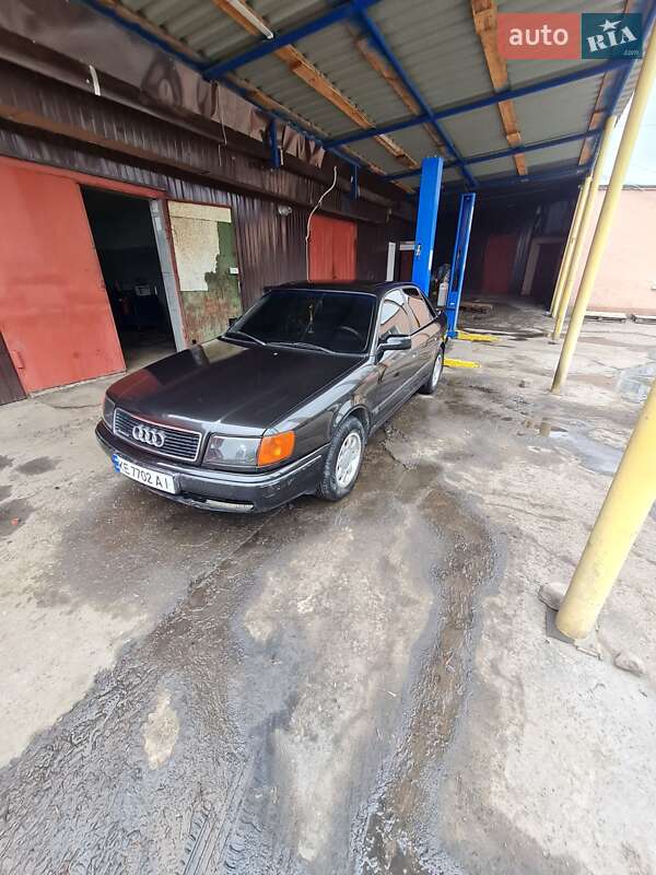 Седан Audi 100 1992 в Днепре