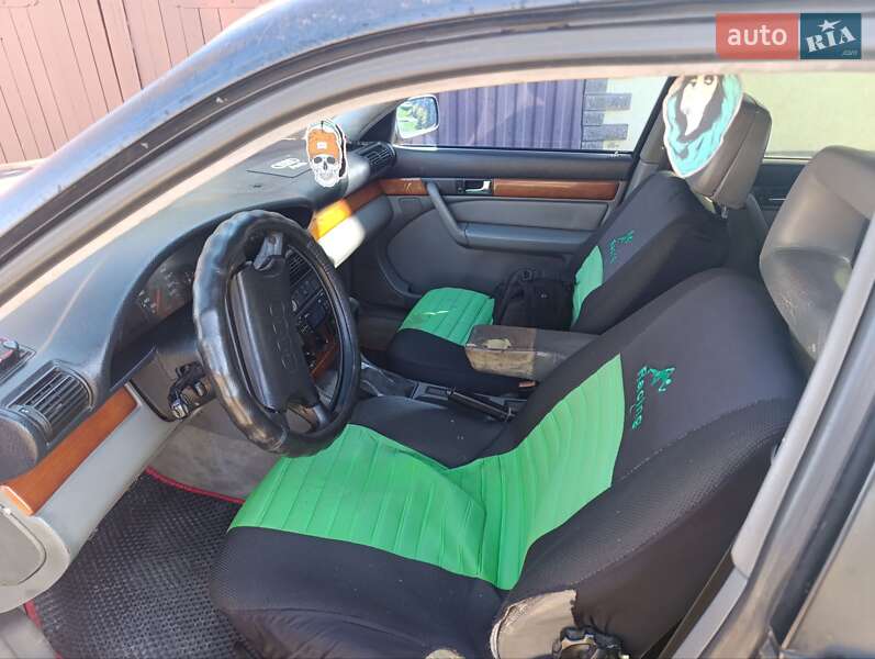 Седан Audi 100 1991 в Коломые