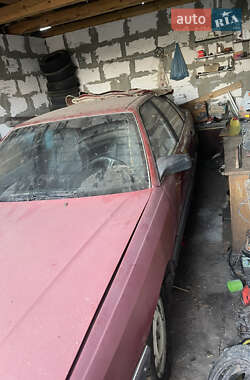 Седан Audi 100 1984 в 