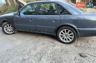 Седан Audi 100 1993 в 