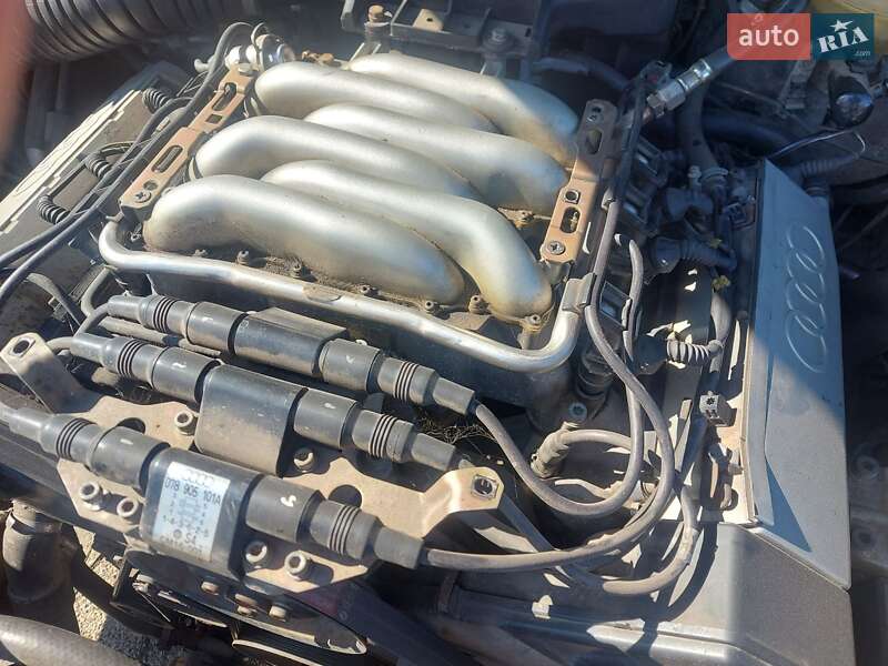 Седан Audi 100 1993 в Харькове