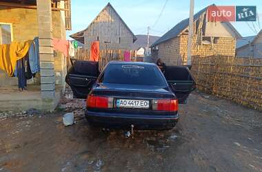 Седан Audi 100 1993 в Ужгороде