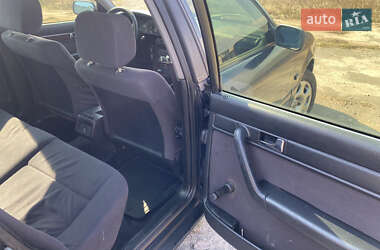 Седан Audi 100 1993 в 