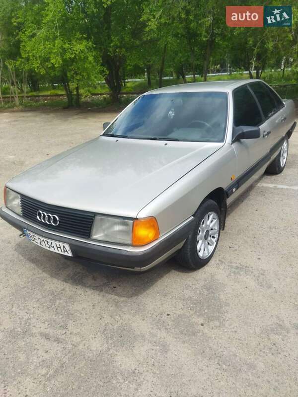 Седан Audi 100 1987 в Миколаєві фото 2 Седан Audi 100 1987 в Миколаєві