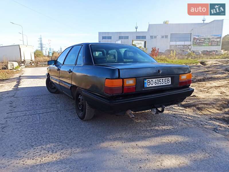 Седан Audi 100 1987 в Тернополі