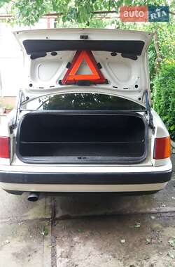 Седан Audi 100 1991 в 