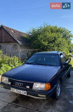 Седан Audi 100 1988 в 