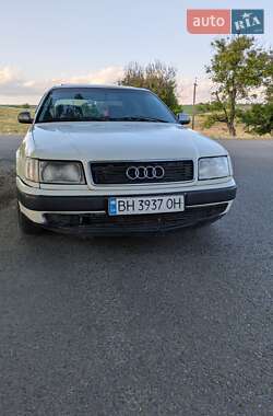 Седан Audi 100 1993 в Одессе