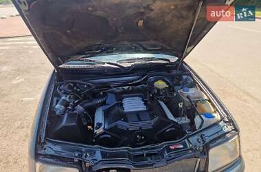 Седан Audi 100 1992 в 
