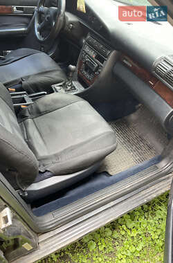 Седан Audi 100 1993 в 