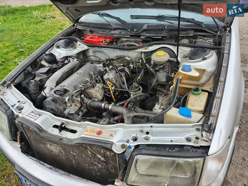 Audi 100