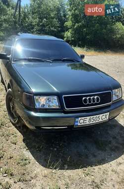 Седан Audi 100 1992 в Глыбокой