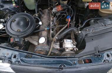 Седан Audi 100 1984 в Житомире