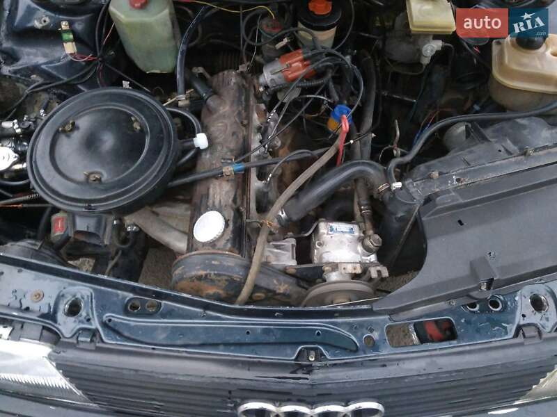 Audi 100 1984