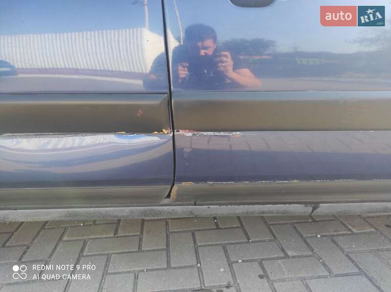 Седан Audi 100 1993 в Запорожье