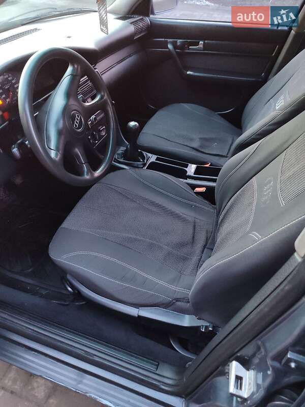 Седан Audi 100 1993 в Березному фото 3 Седан Audi 100 1993 в Березному