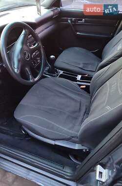 Седан Audi 100 1993 в 