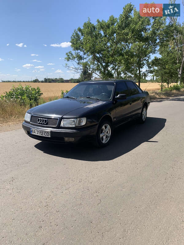Седан Audi 100 1992 в 