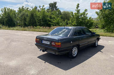 Седан Audi 100 1990 в 