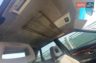 Седан Audi 100 1988 в 