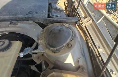 Седан Audi 100 1988 в 