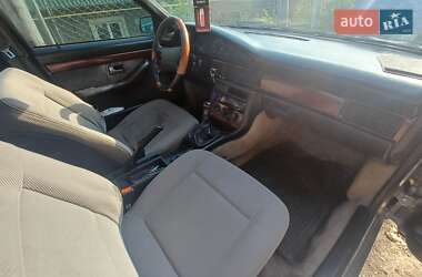 Седан Audi 100 1988 в 