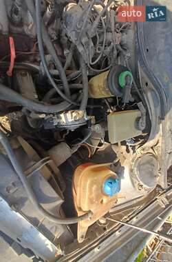 Седан Audi 100 1988 в 