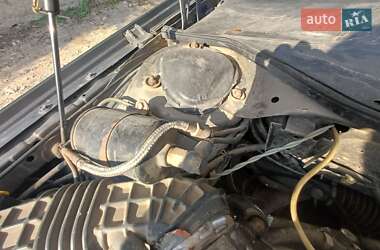 Седан Audi 100 1988 в 
