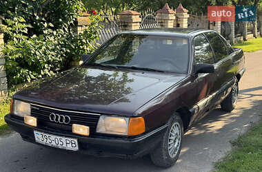 Седан Audi 100 1988 в Ровно