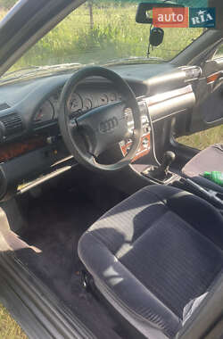 Седан Audi 100 1994 в 