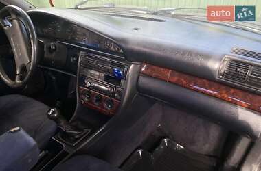 Седан Audi 100 1993 в 