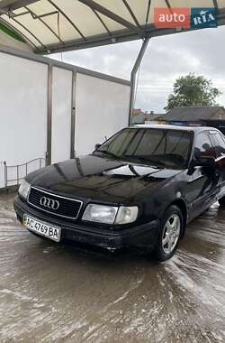 Седан Audi 100 1993 в Володимирі
