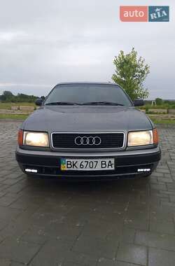 Седан Audi 100 1994 в Рівному