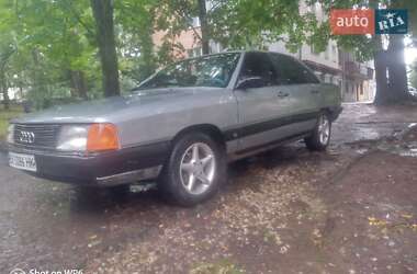 Седан Audi 100 1988 в 