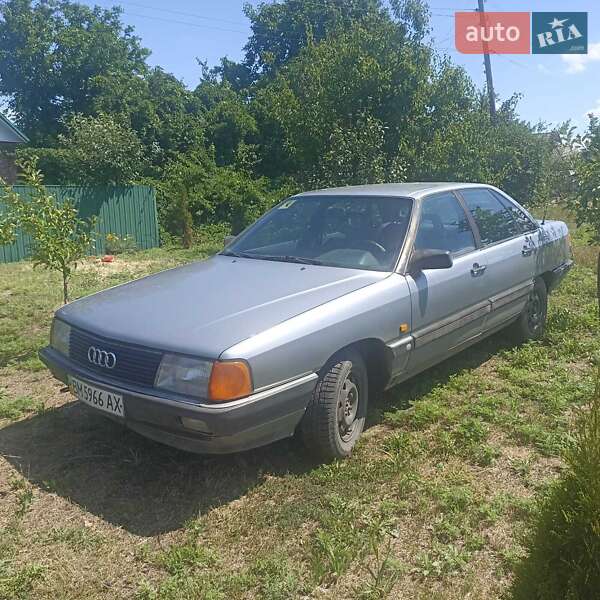 Audi 100 1988
