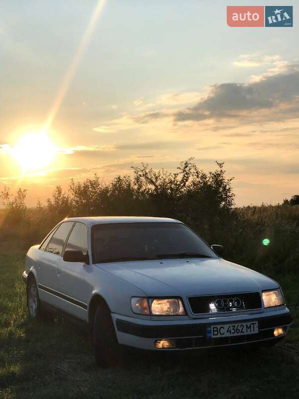 Audi 100 1992