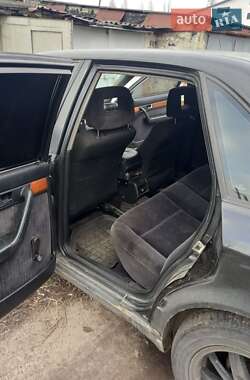 Седан Audi 100 1991 в 