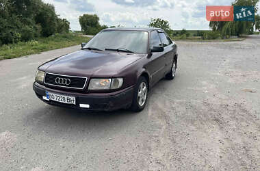 Седан Audi 100 1992 в Теофиполе