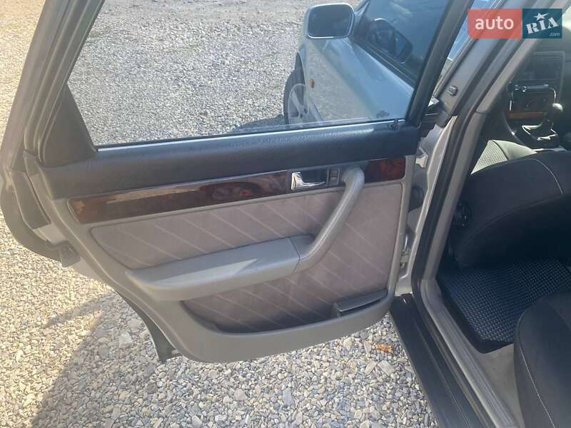 Седан Audi 100 1991 в Івано-Франківську