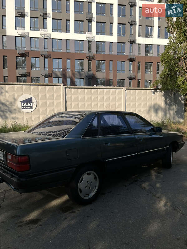 Седан Audi 100 1991 в Киеве