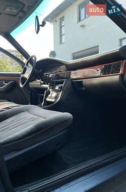 Седан Audi 100 1991 в Киеве