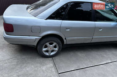 Седан Audi 100 1994 в  фото 5 Седан Audi 100 1994 в