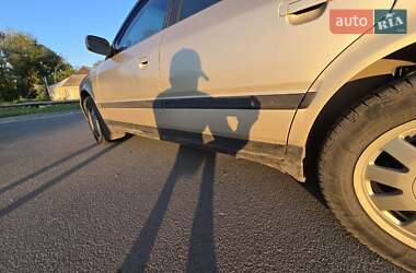 Седан Audi 100 1991 в 