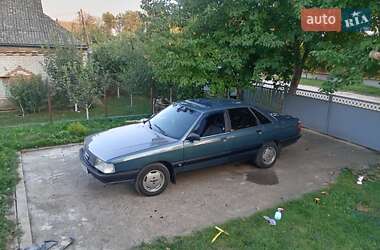 Седан Audi 100 1990 в Ладыжине