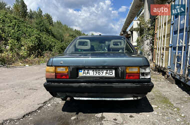 Седан Audi 100 1989 в 